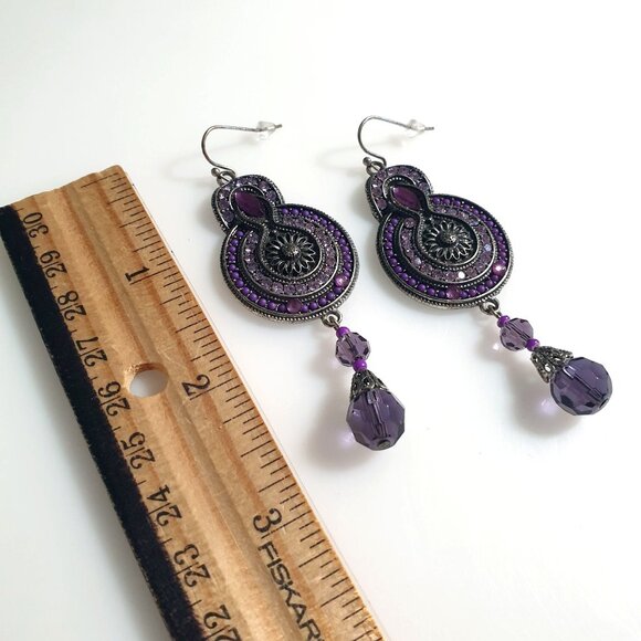 Vintage Purple Beaded Dangle Earrings Intricate Metalwork Drop Design Crystal Ac - Picture 3 of 5